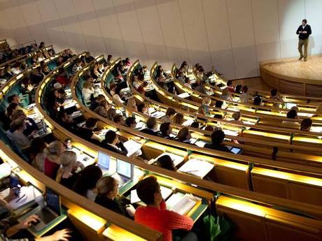 Journée portes ouvertes dans les universités 