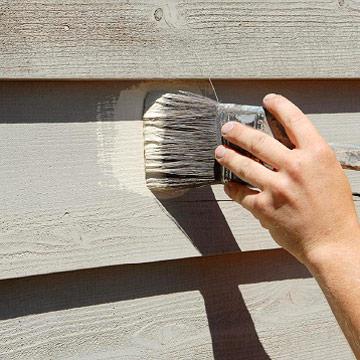 Peinture de façade sur bois