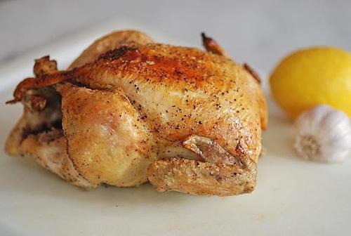 Que cuisiner dans un multikook de poulet rapidement et délicieux?