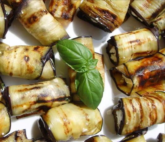 Apéritifs froids de l'aubergine: différentes options de cuisson