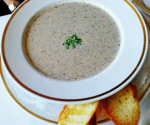 soupe de champignons au fromage à la crème