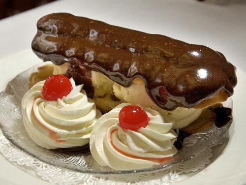 Avec les salutations de France: éclairs à la maison