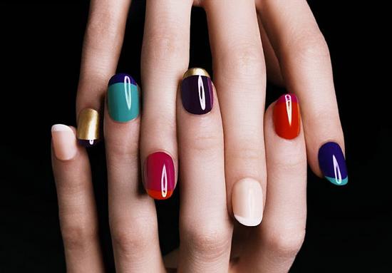 manucure ongles multicolores