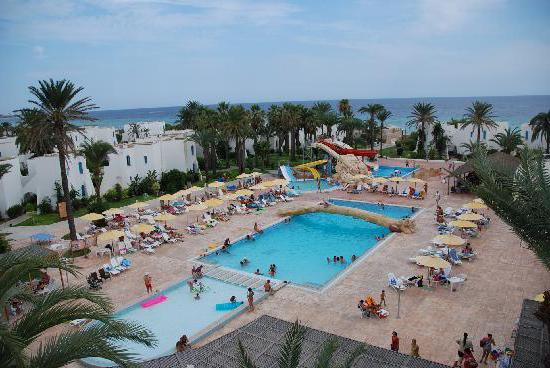 Piscine de l'hôtel Dessole Ruspina