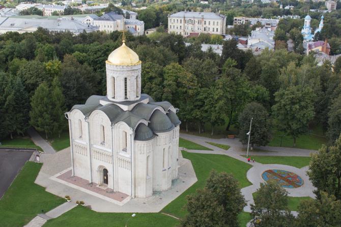 Cathédrale Dmitrovski à Vladimir