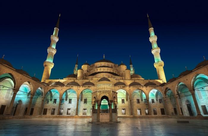 La Mosquée Bleue - histoire et faits intéressants