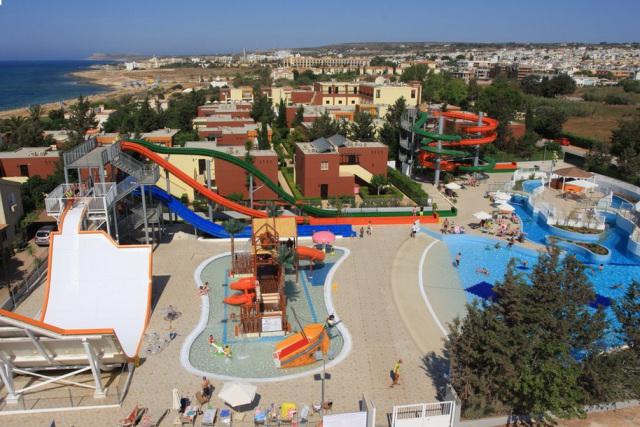 hôtels à Chypre avec parc aquatique 