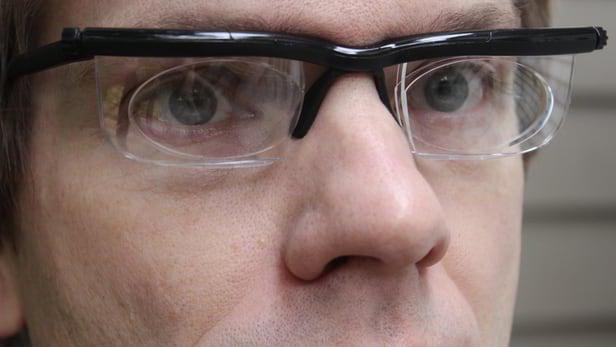 lunettes Adlens critiques des ophtalmologistes