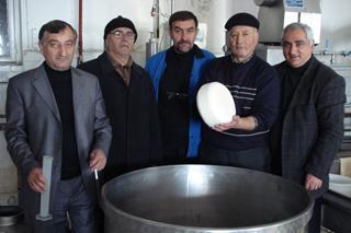 Teneur calorique du fromage Adyghe et ses avantages en nutrition diététique