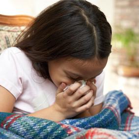 Toux sèche chez un enfant sans température: les causes les plus probables